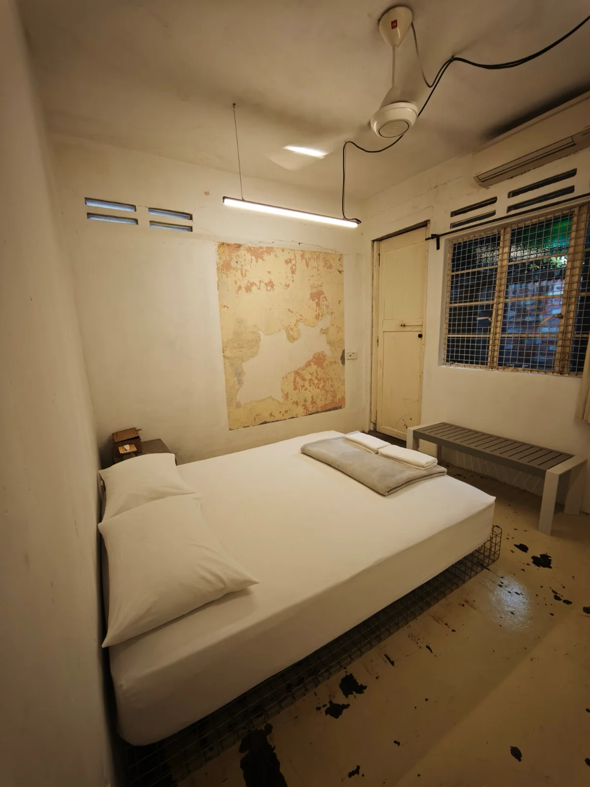 FAMILY COURTYARD ROOM
