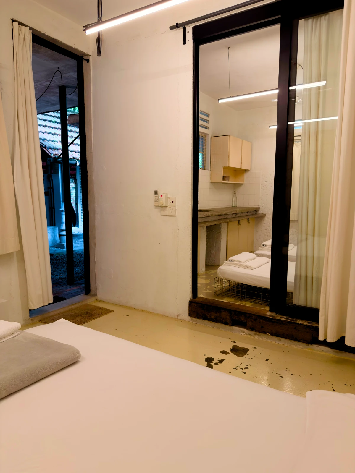 Family Courtyard Room - photo 3