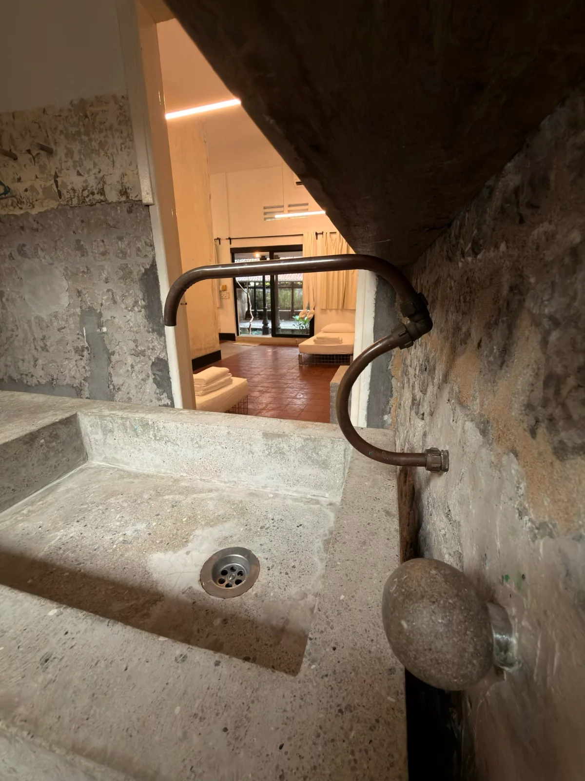 Water Courtyard Family Room - photo 10